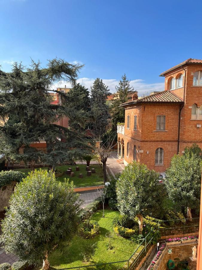 La Casa Di Nazareth Hotel Рим Екстериор снимка