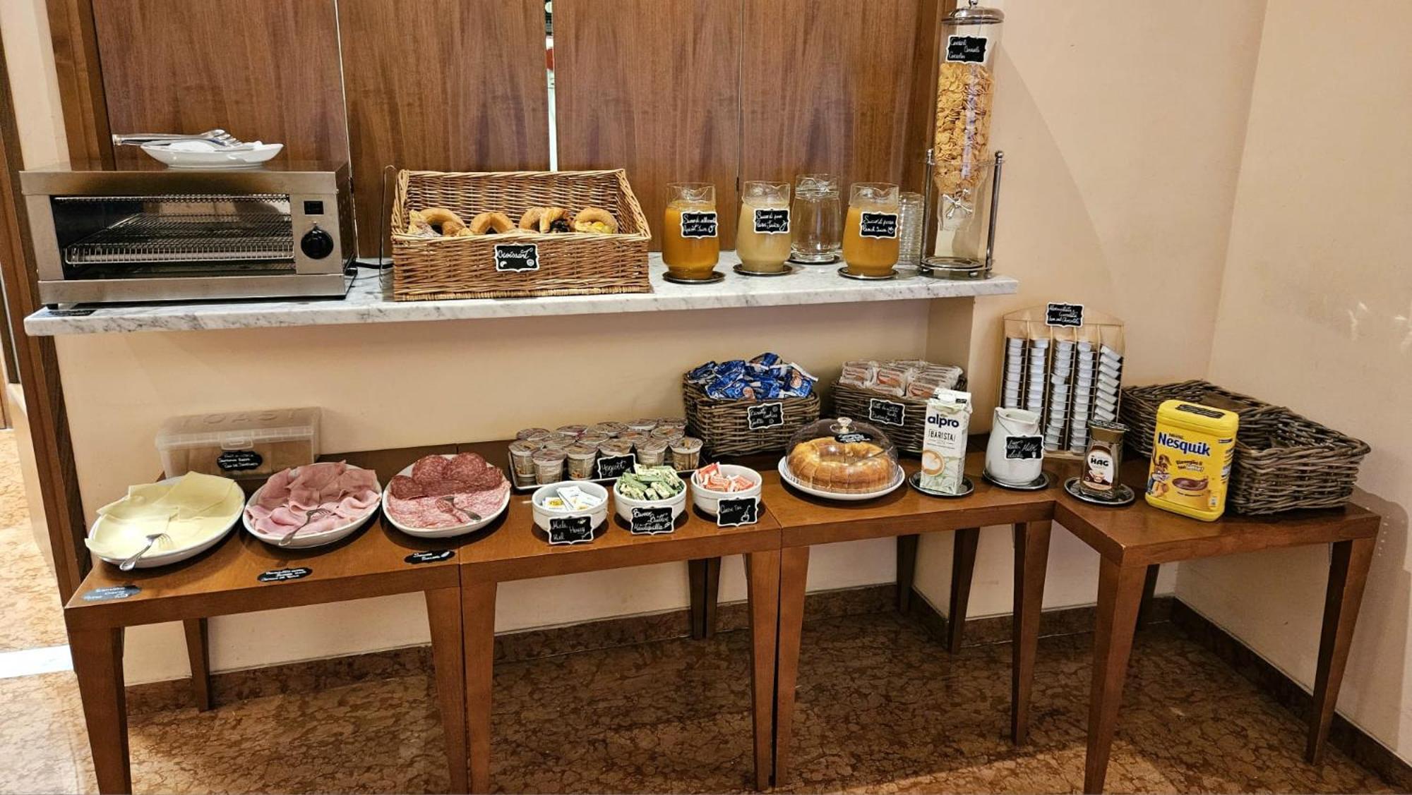 La Casa Di Nazareth Hotel Рим Екстериор снимка