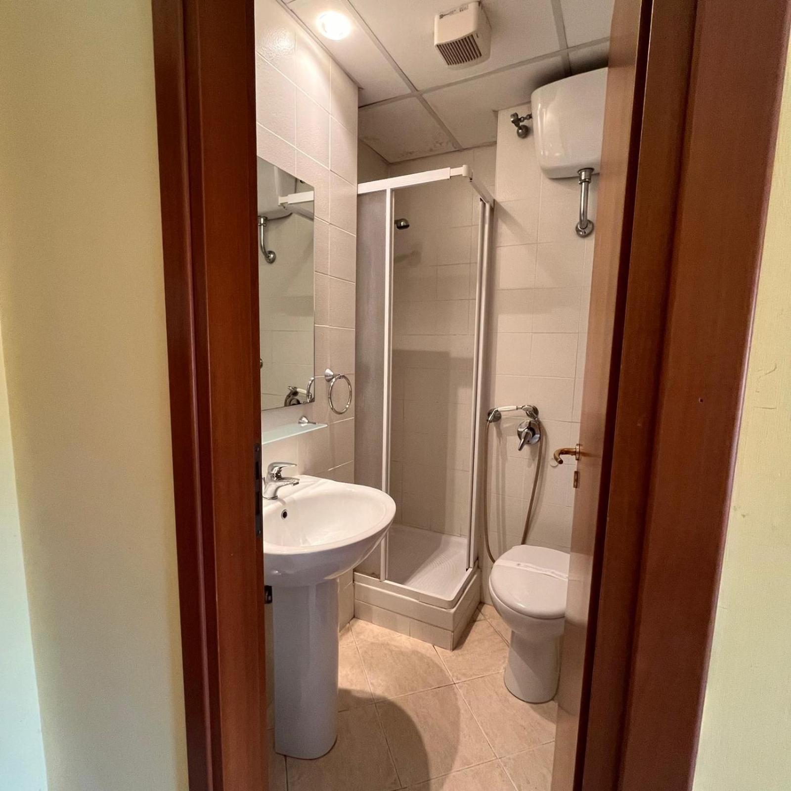La Casa Di Nazareth Hotel Рим Екстериор снимка
